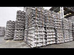 Le métal a expulsé le lingot en aluminium 6063 6061 A7 A8 A9 99,9 l'industrie automobile 99,8 99,7